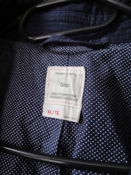 Trencz marki Gap, r. XL