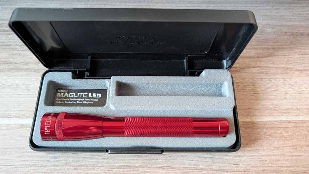 Latarka Maglite Mini LED 2xAA