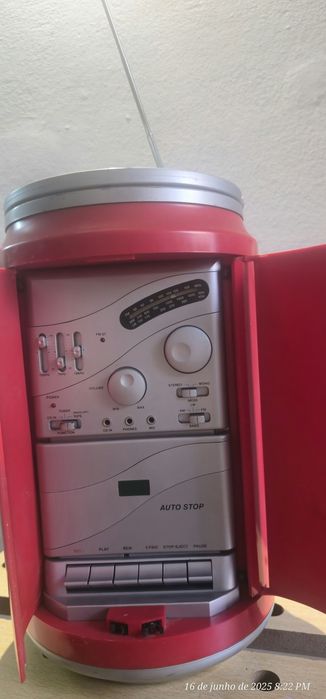 Rádio da Coca-Cola, a pilhas e eléctrico