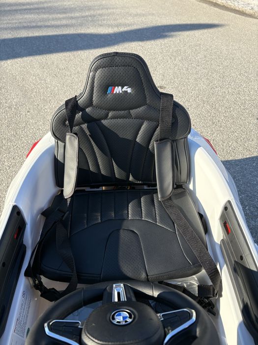 samochód na akumulator dla dzieci BMW M4 auto elektryczne pilot