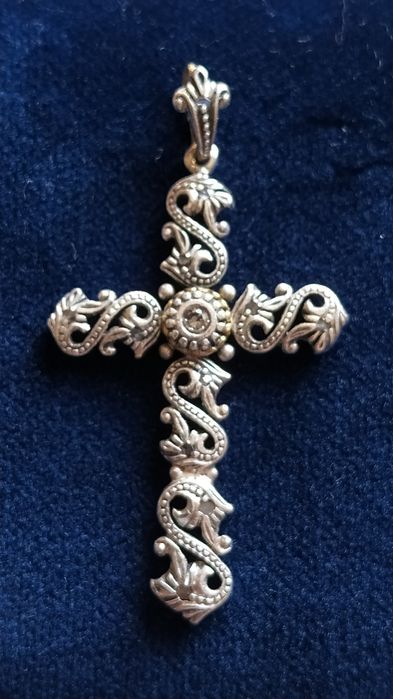 Peças de prata com ouro