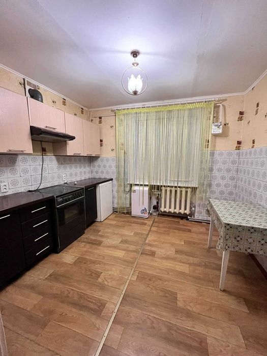 Здається квартира