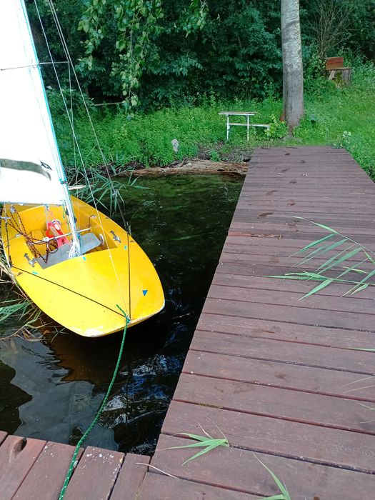 Żaglówka (nie 420 470)