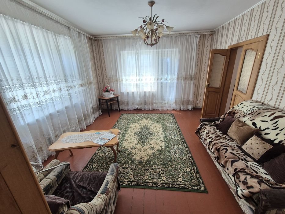 Будинок вулиця Незалежності