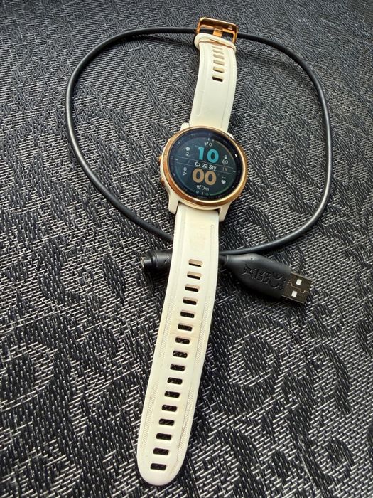 Zegarek Garmin Fenix 6s gold