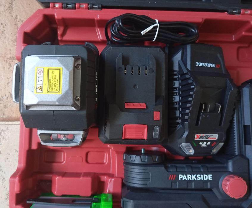 Laser 16 linhas 360° com bateria 4Ah Parkside Performance 20V