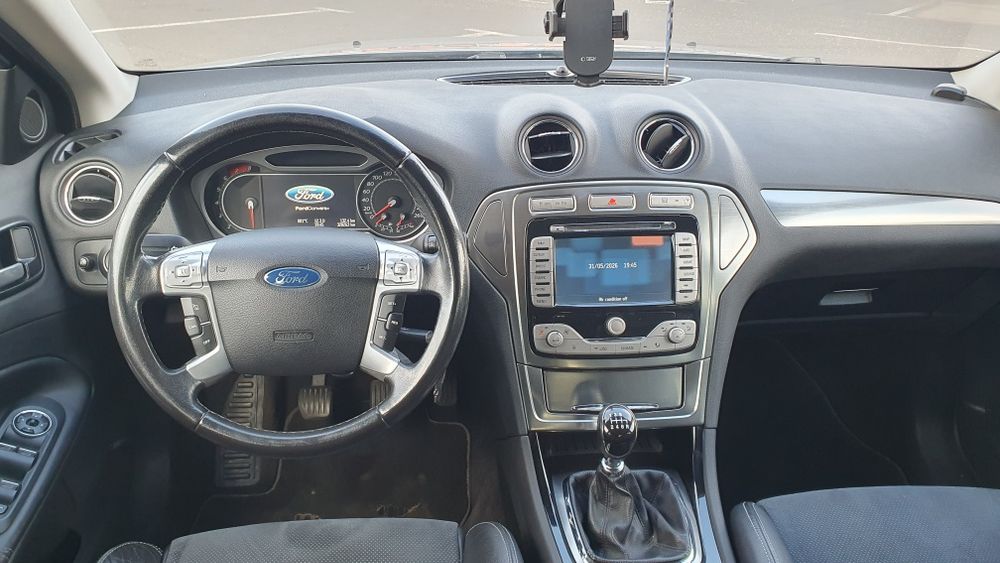 Ford Mondeo 2.5 T