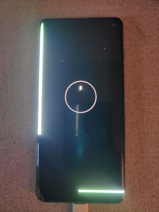 Samsung S10 na cześci