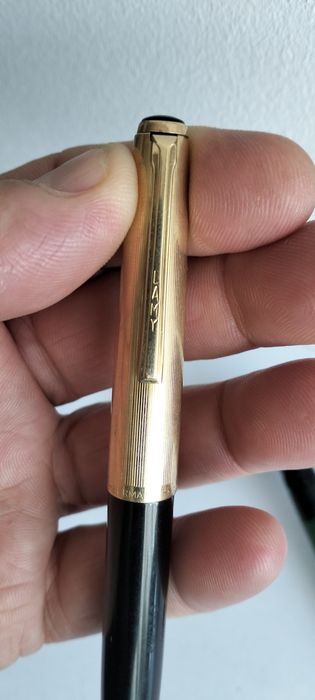 Canetas Pelikan e Lamy