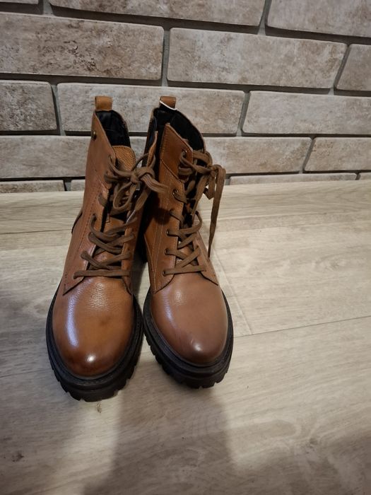 Ботинки весна осень рр 40