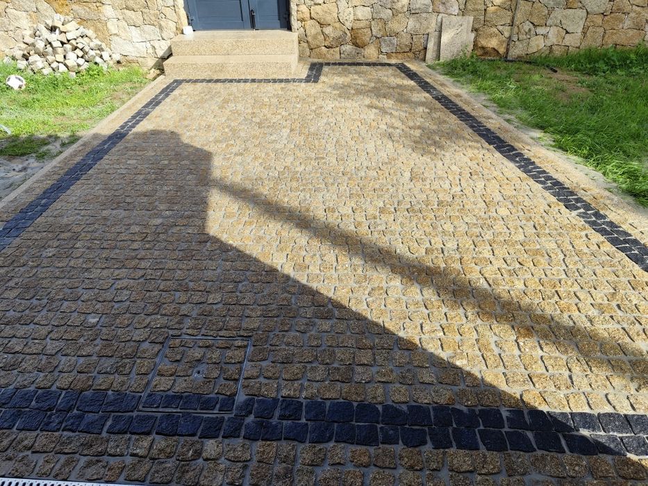 Calçada em Granito   Obras Públicas e Privadas