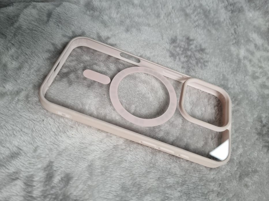 Etui plecki case iPhone 16 Pro | pudrowy róż | jak nowe