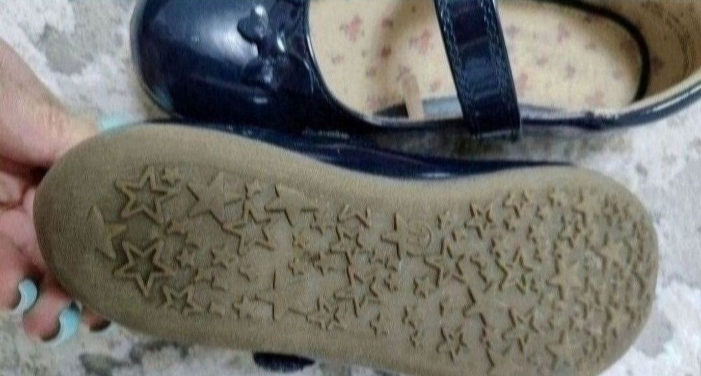 Туфлі.                .