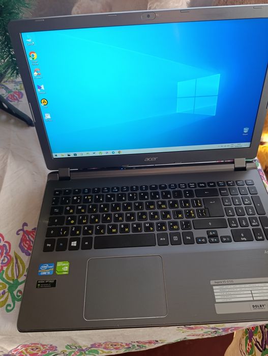 Acer Aspire V5-572G