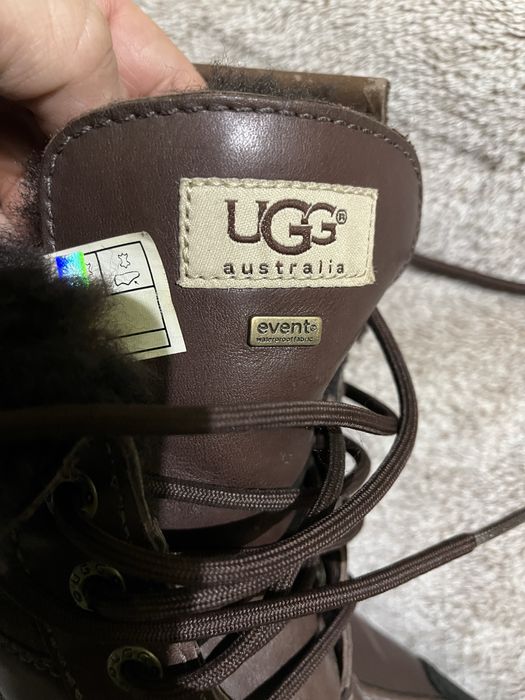 Продаю черевики Ugg  43 р та 44 р.