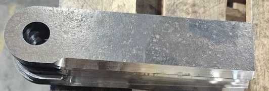 Nóż przystawki  260x60x6 ∅30mm cały z Hardoxu500