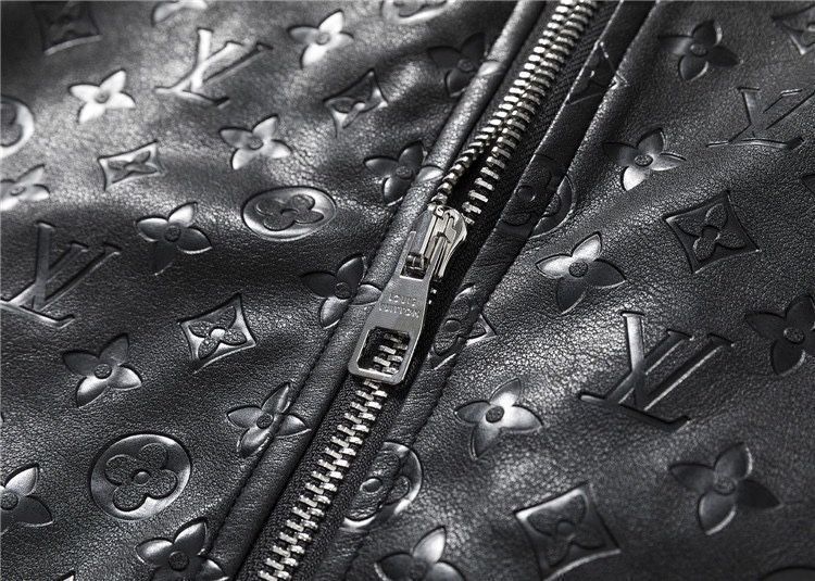 Куртка LOUIS VUITTON мужская кожанка