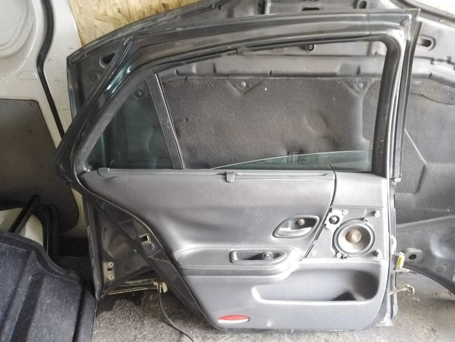 Porta Trás Esquerda Renault Laguna II 2002