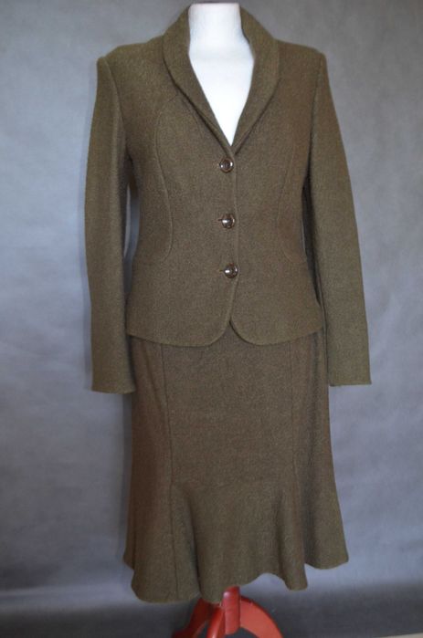 kostium z bukli żakiet spódnica khaki 36/38  S/M szyty