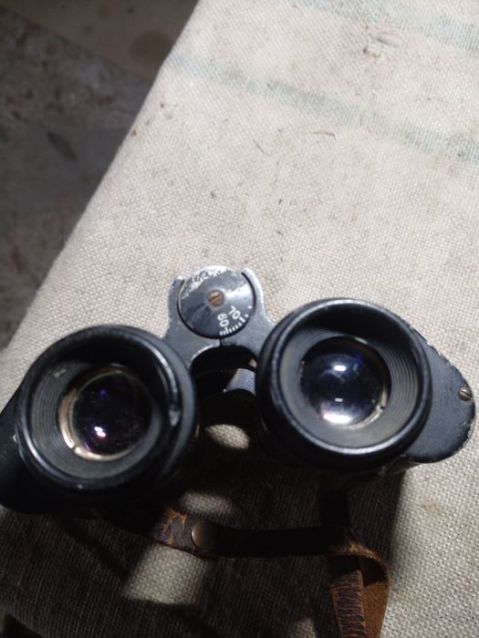 Старий бінокль (зроблено в  СРСР)
