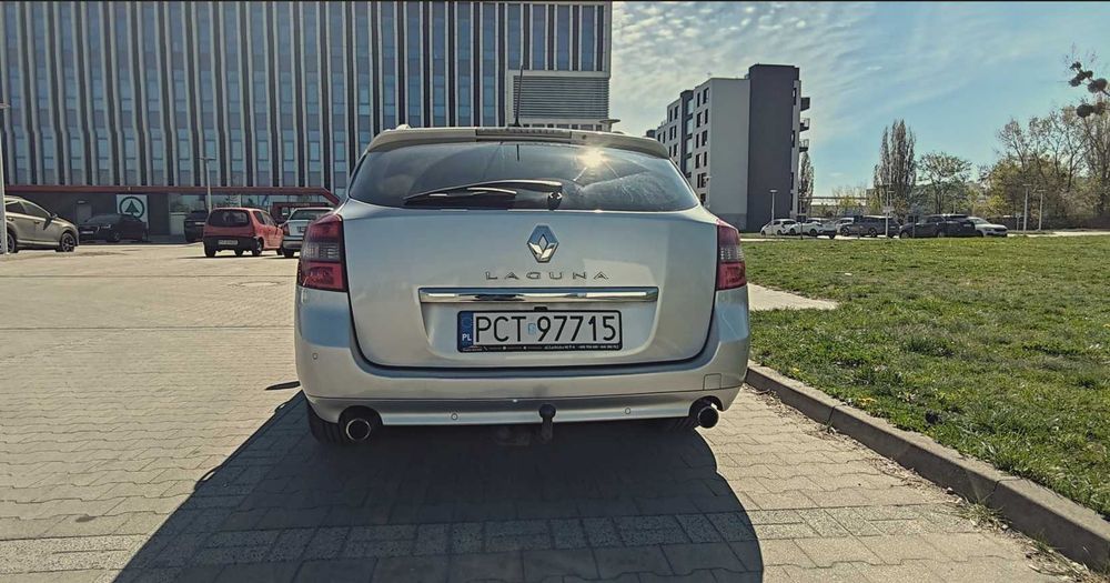 Renault Laguna 3 2.0 dCi 2012 r.