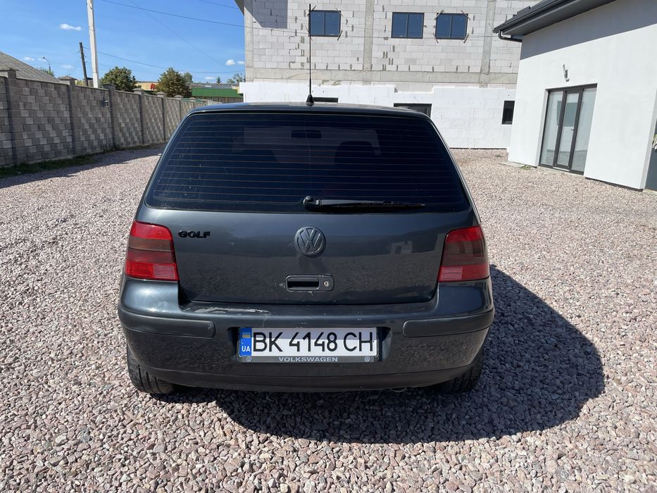 Golf 4 1.6 gas 1999
