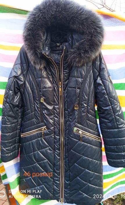 Продам нові жіночі куртки
