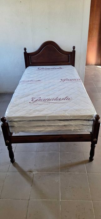 Cama rústica madeira maciça