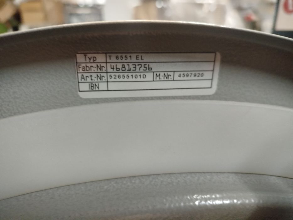 Сушильна промислова професійна машина Miele на 22 кг.