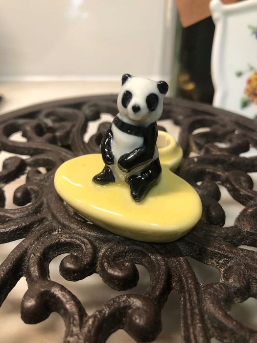 Porta-canetas em porcelana inglesa Wade