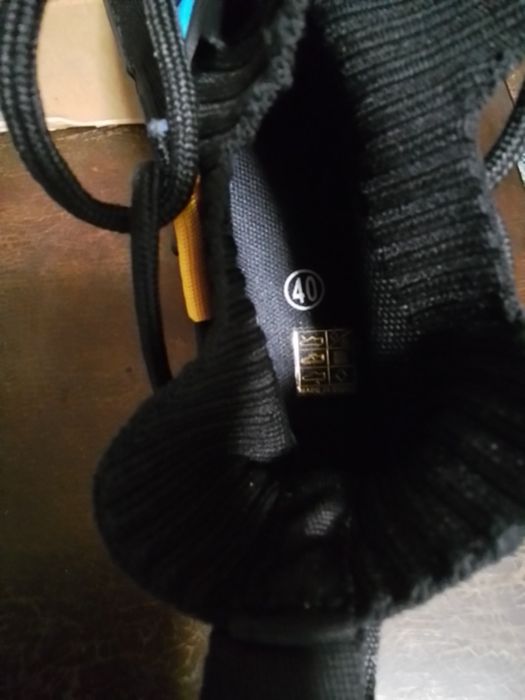 Sapatos protecção estilo ténis