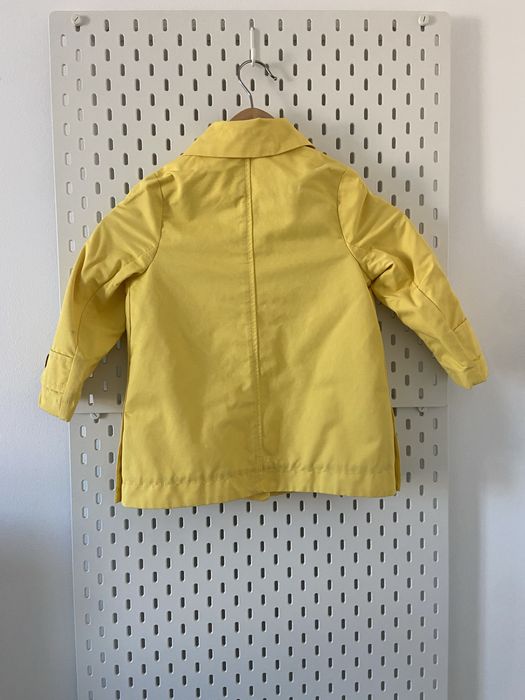 Gabardine amarela menina Zara Tamanho 5