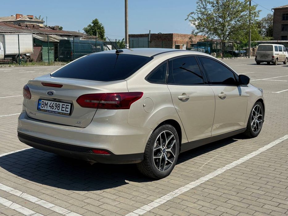 Ford Focus 2017 бензин