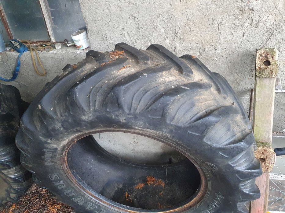 opony rolnicze taurus/pirelli