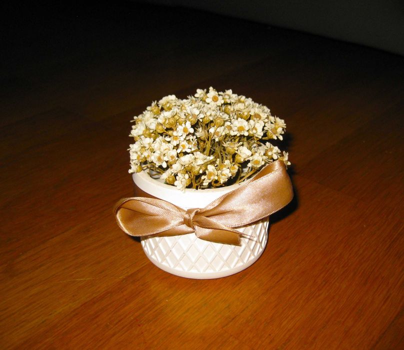 Vaso de Gesso Perfumado com Flores