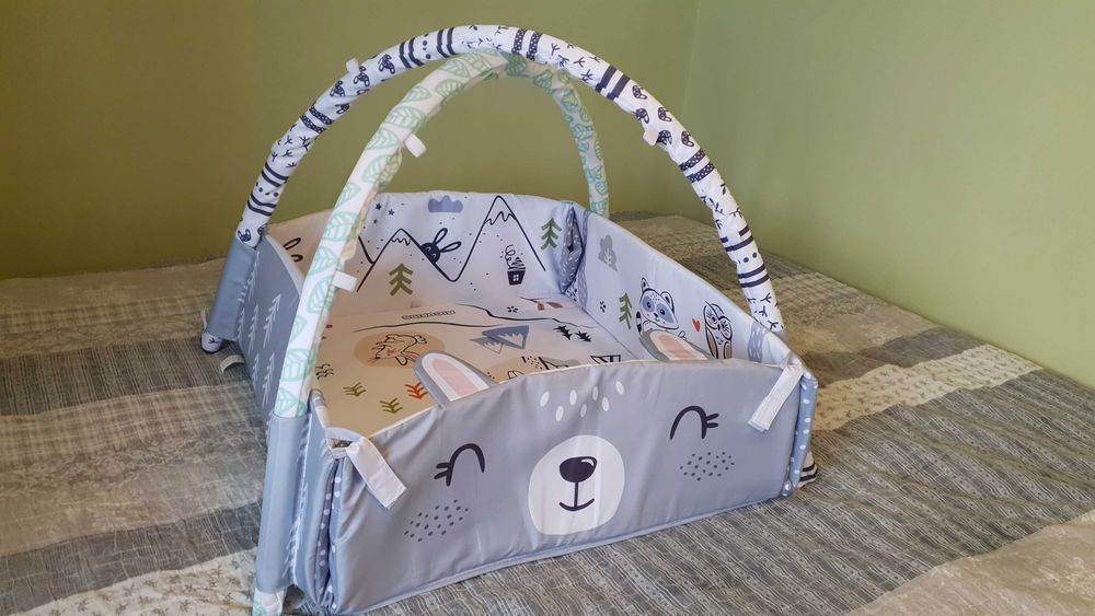 Розвиваючий килимок для дівчинки або хлопчика