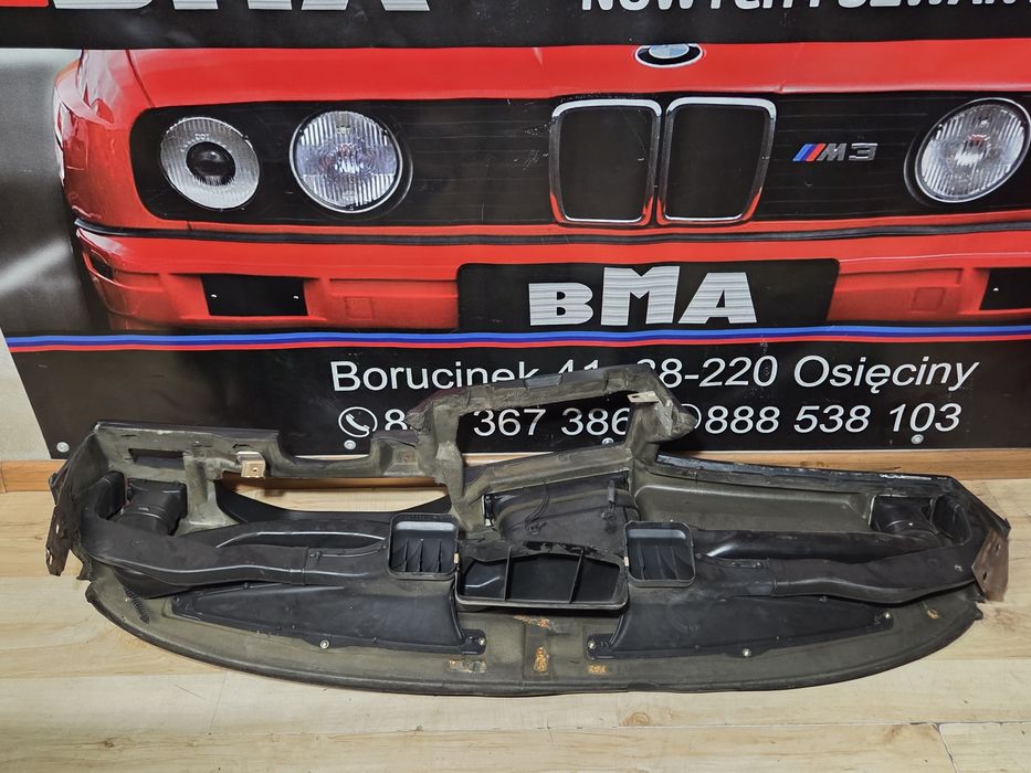BMW E30 Deska Rozdzielcza Konsola  Kokpit Pulpit Tunel