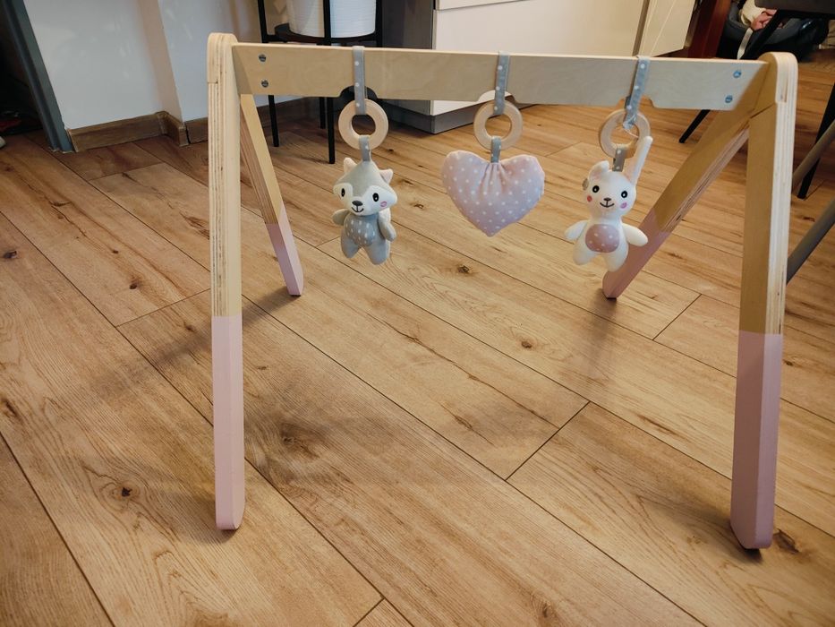 Śliczny Baby gym
