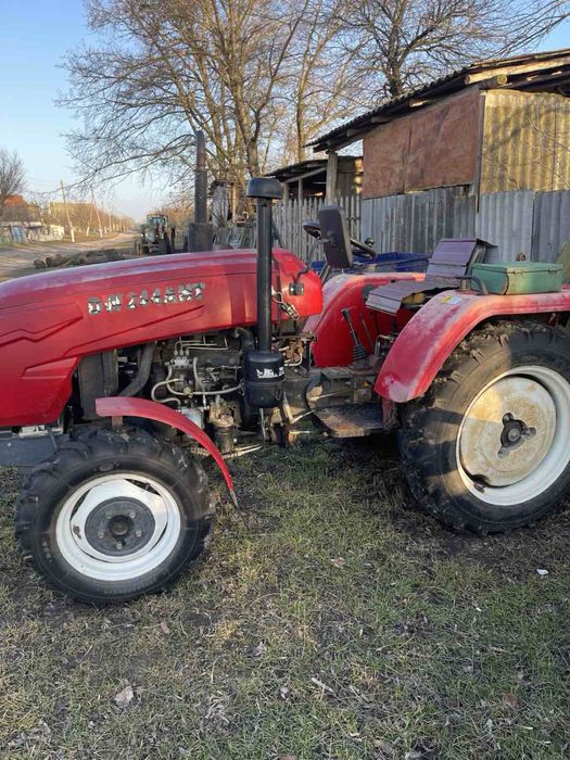 Продам трактор DW 244 AHT.