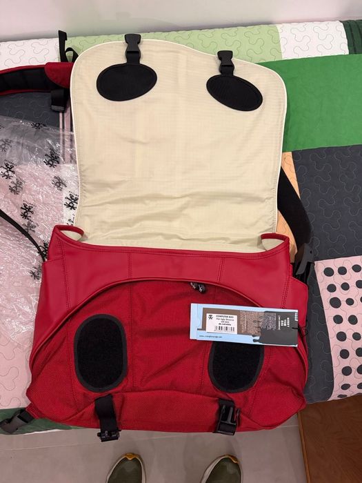 Mala de Ombro/Mensageiro Crumpler - Vermelha (Nova!)