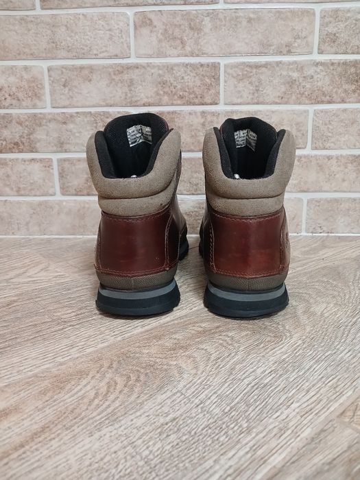 Ботінки Timberland р(9,5) на 42 (28 см) ц 1750 гр орігінал,гарний стан