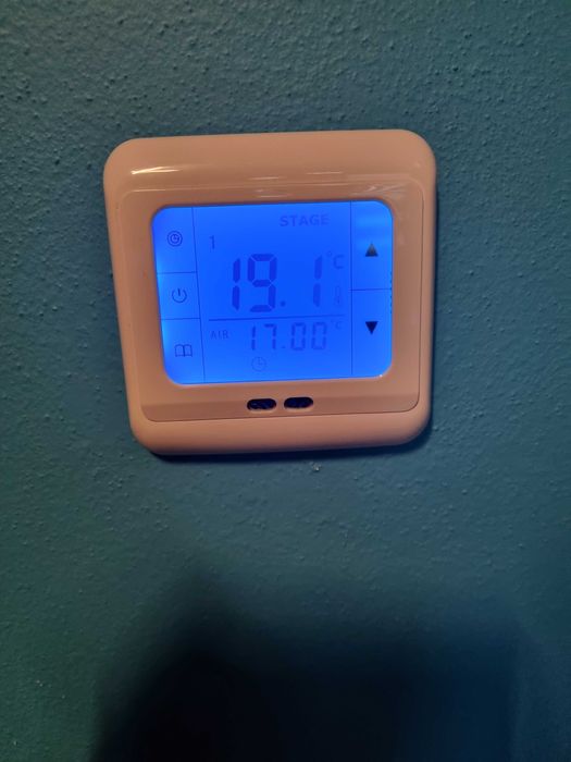 Cyfrowy Termostat pokojowy Floureon C07.H3