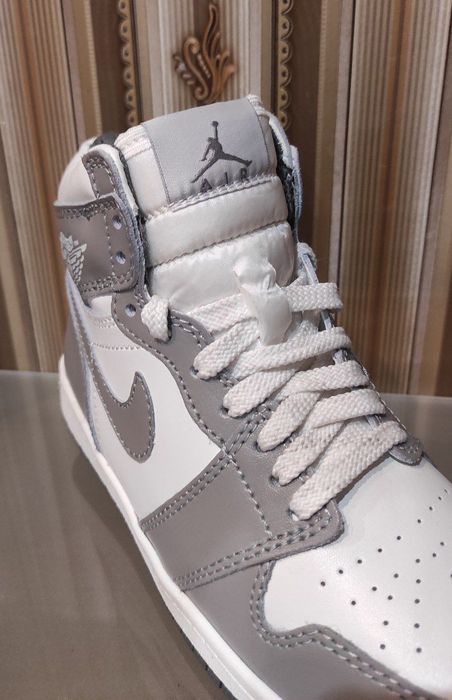 Nike Air Jordan 1 Mid 37,38,42.43