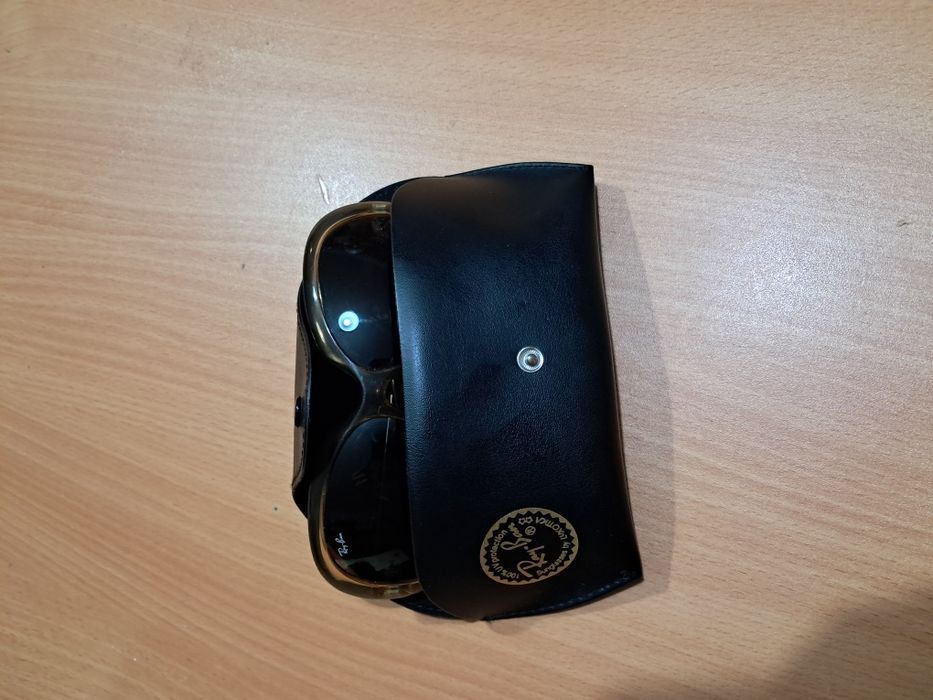 Oculos Ray Ban com caixa