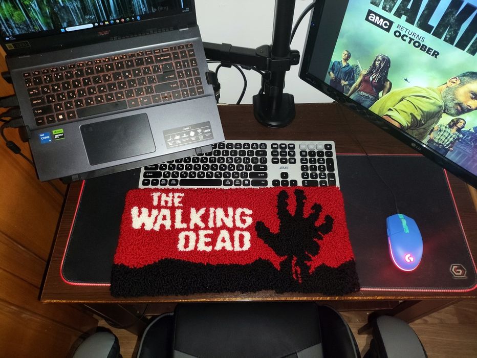 Тафтинговий килим ручної роботи "The walking dead", тафтинговый ковер