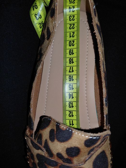 Лофери, туфлі леопардові