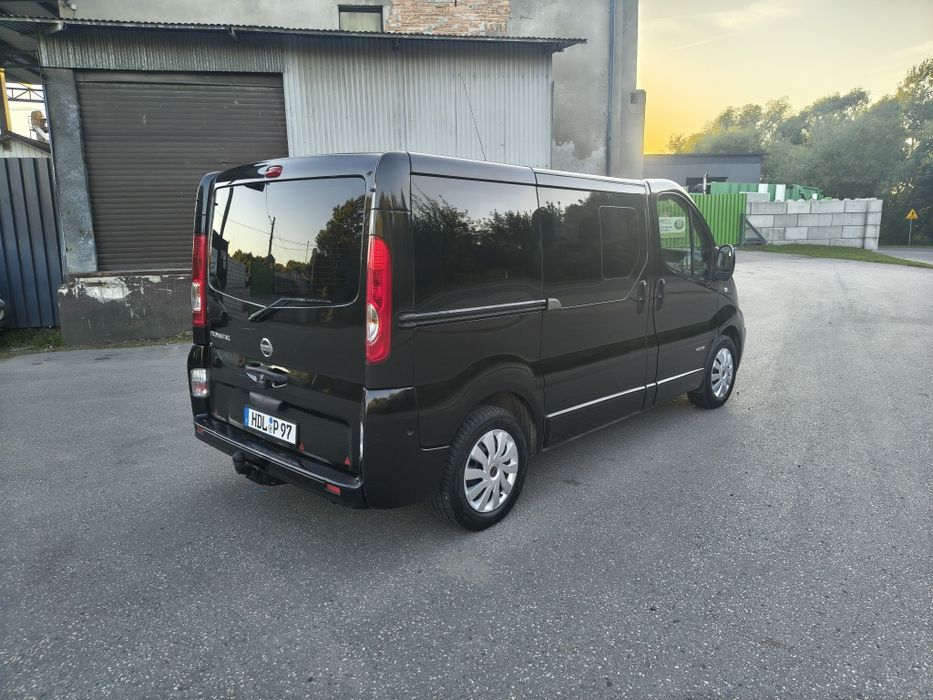 Nissan primastar ( nie Trafic Vivaro) 8 /9osobowy Passenger 2.0dci