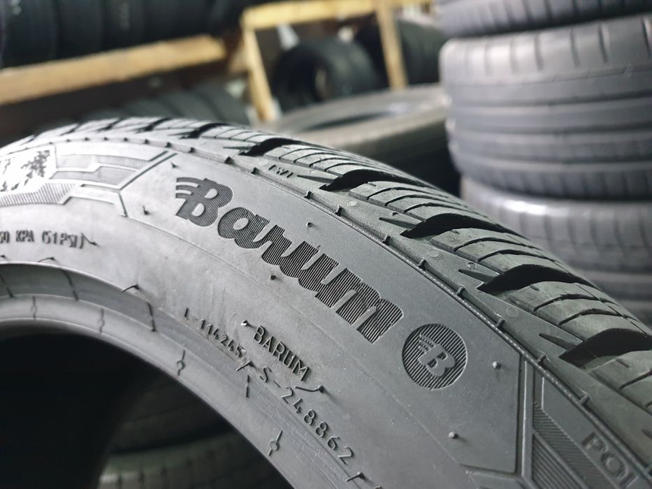 Зимові шини BARUM 215/45 R16 резина Р16