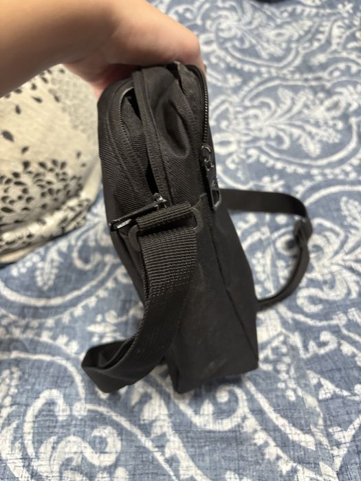 Продам барсетку ADIDAS оригінал