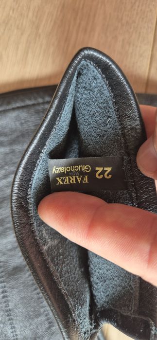 rękawiczki skórzane.